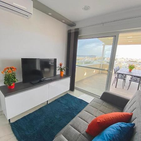 The Blue Mill Penthouse With Beautiful Views Apartment Naxxar Екстериор снимка